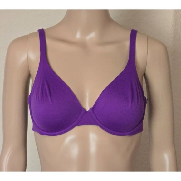 Victoria's Secret Other - Victoria's Secret body by Victoria unlined full Coverage Underwire bra 34C